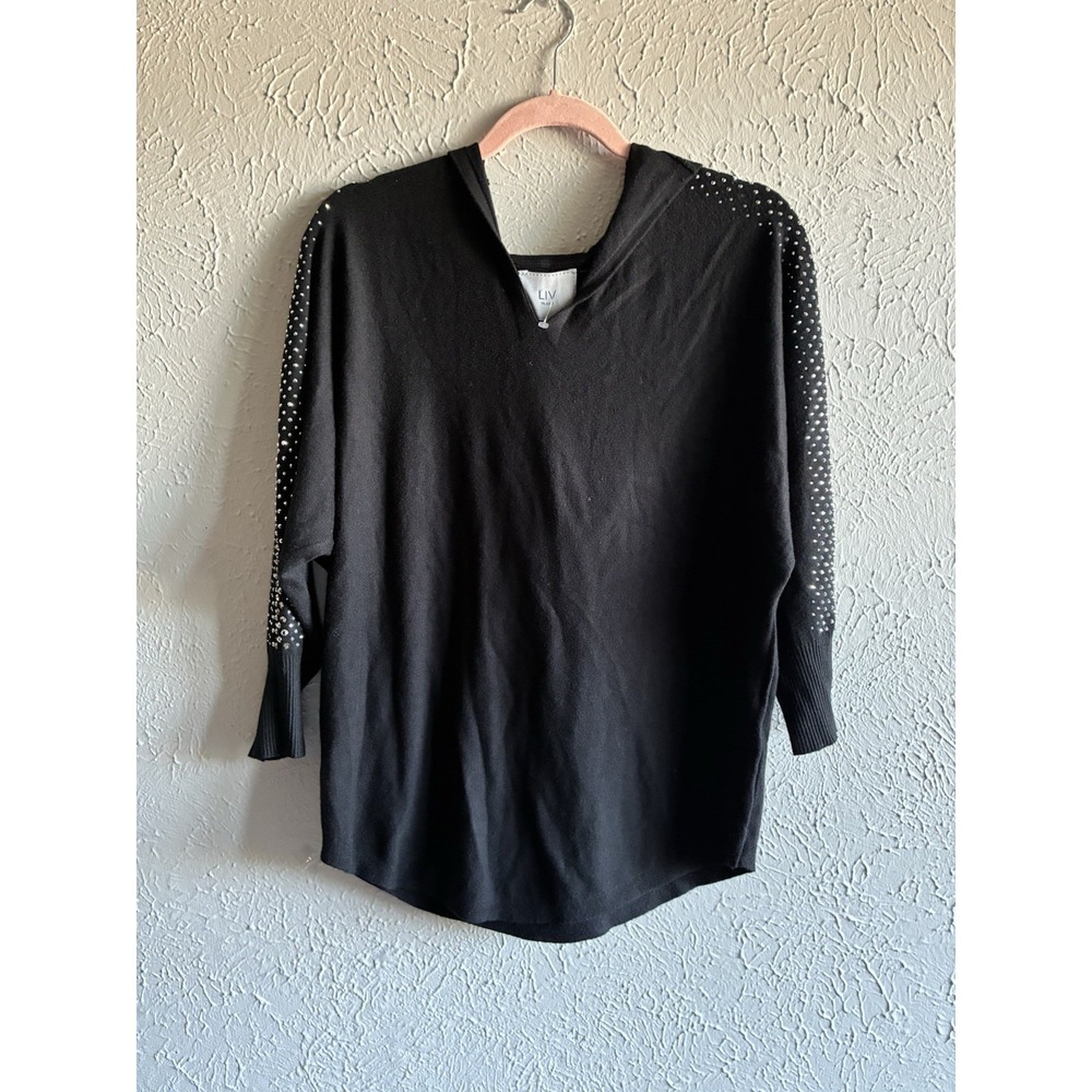 NWT Women's LIV MILANO Black Silver Studded hooded V-Neck Sweater M